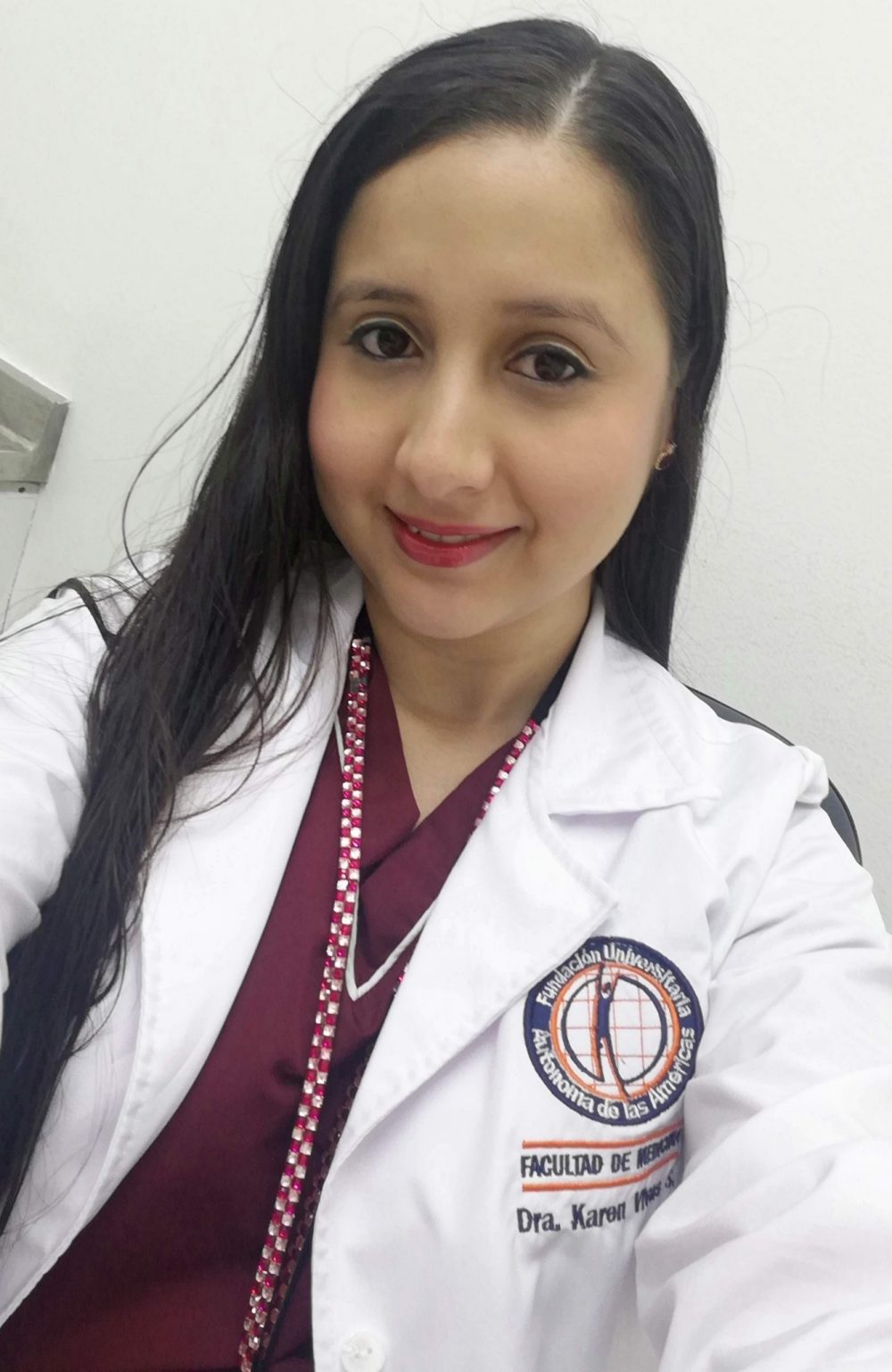 Dra. Karen Vivas Sánchez