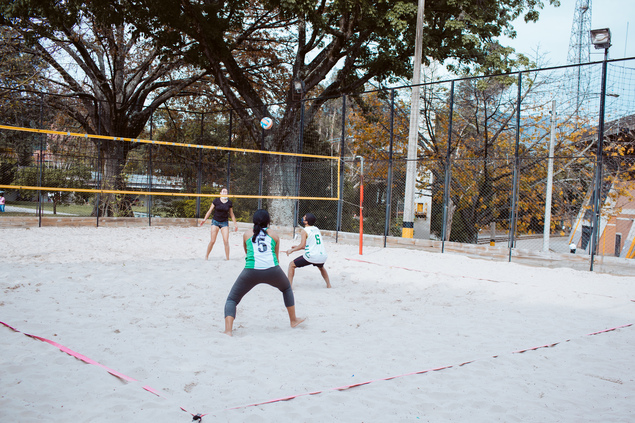 Cancha de Voley Playa Atanasio Girardot-2